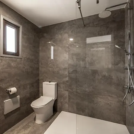 Socrates Vilă Protaras